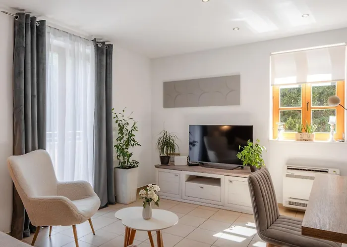 Four Seasons Appartement *