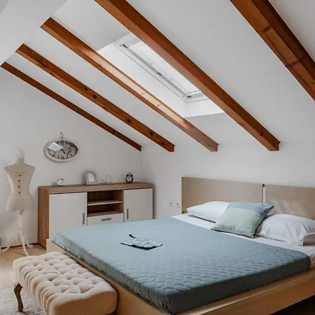 דירה Four Seasons זאדאר