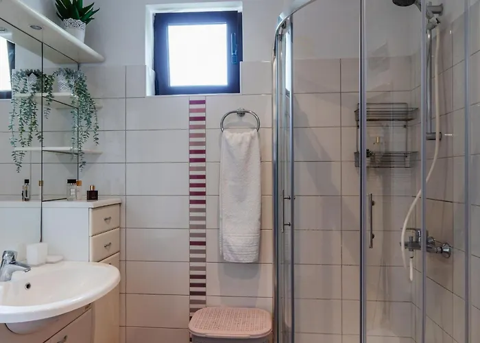 Four Seasons דירה זאדאר