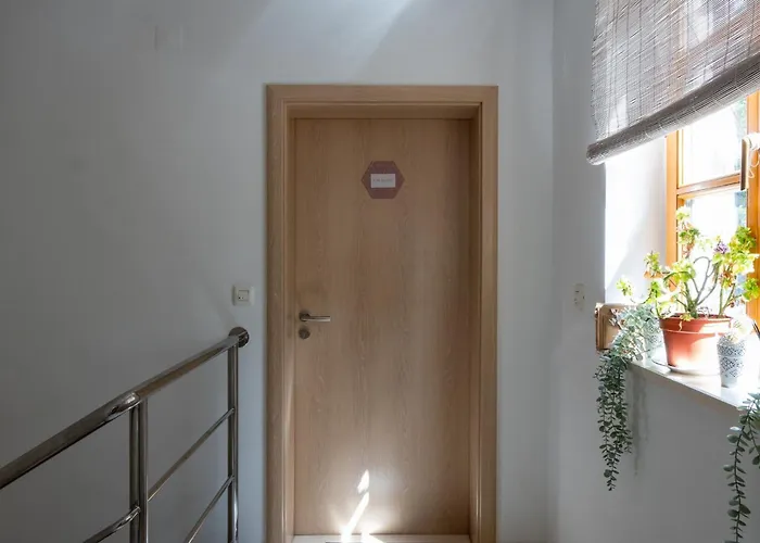 Four Seasons דירה זאדאר