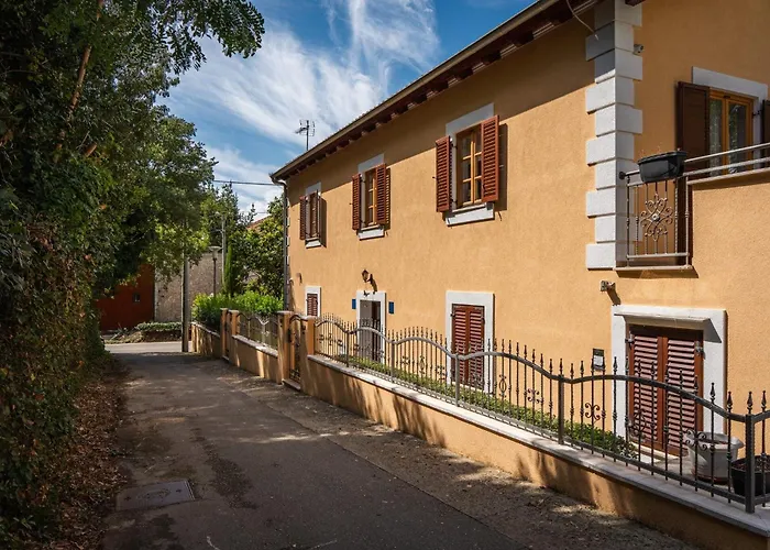 Four Seasons Apartamento *